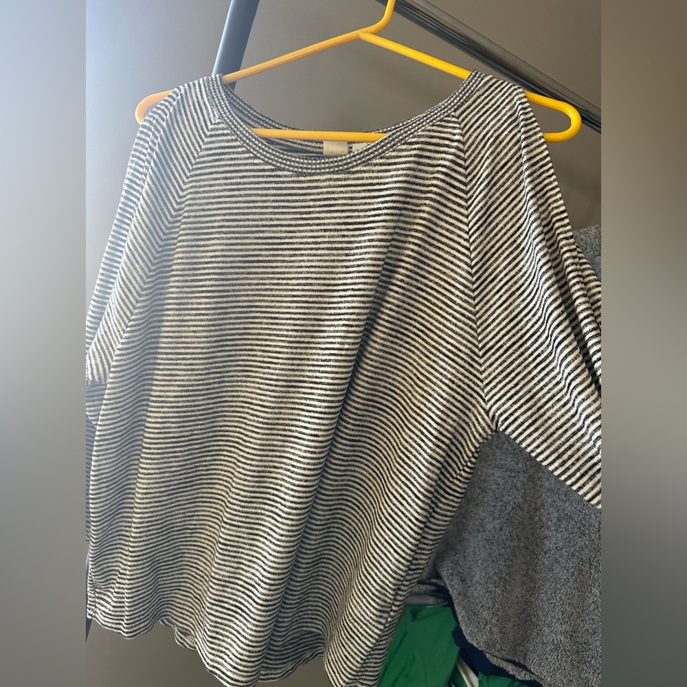 Gap Cold Shoulder Top